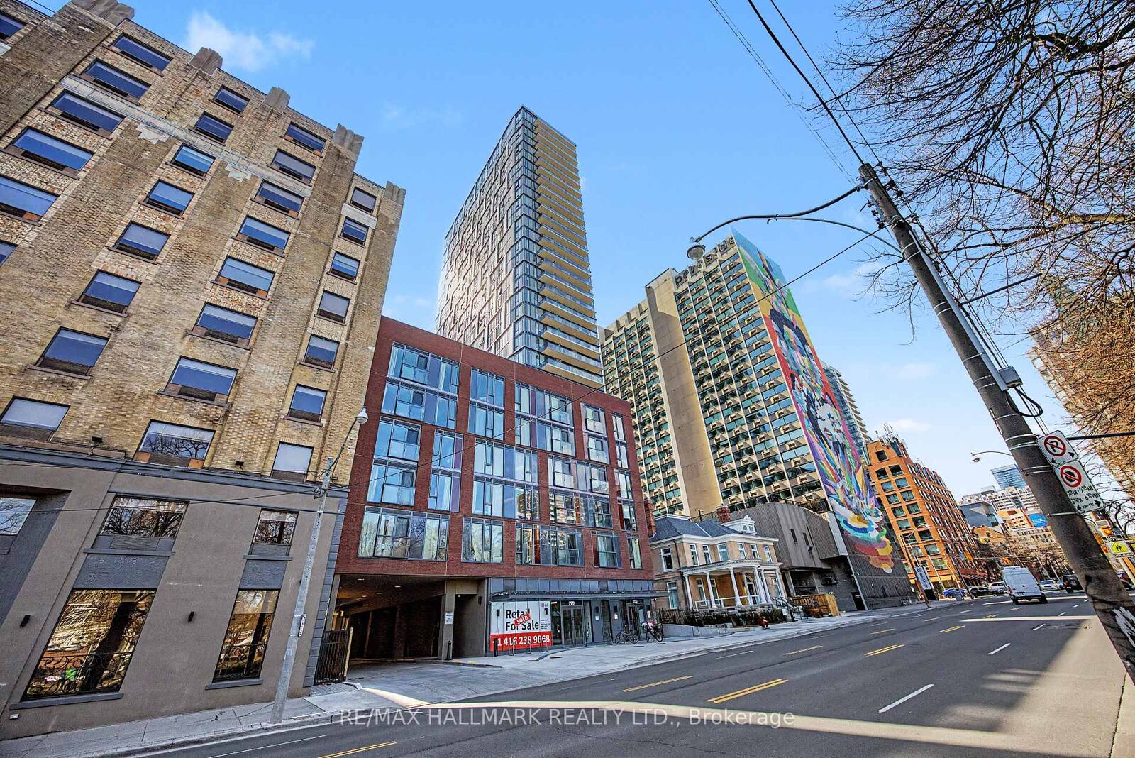 Property Photo: 308 Jarvis Street 3013 ON M5B 0E3