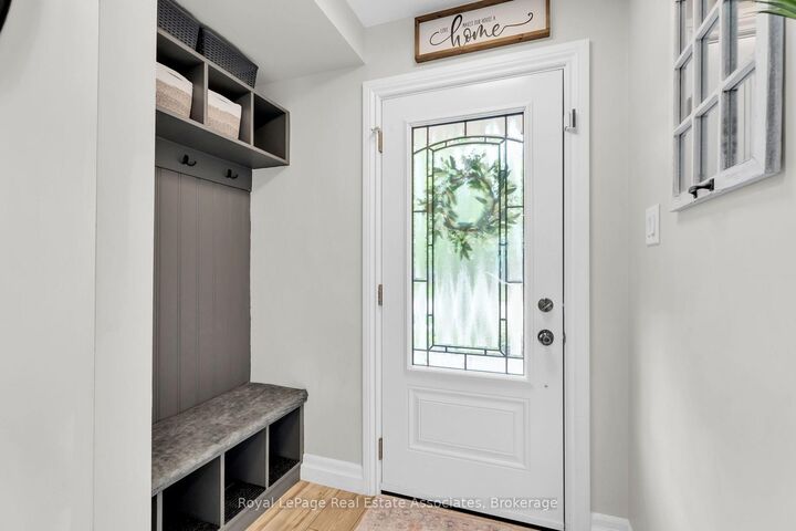 Property Photo:  22 McCullough Crescent  ON L7G 5N5 