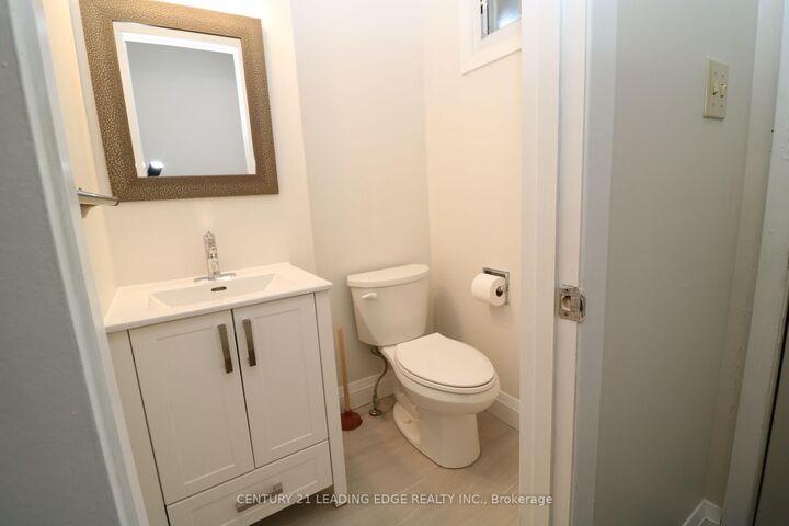 Property Photo:  175 Alexmuir Boulevard 50  ON M1V 1R8 