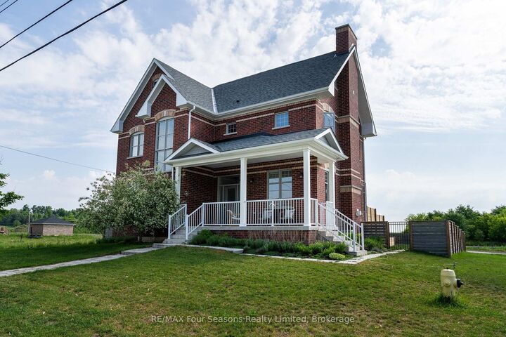 Property Photo:  46 Francis Street E  ON L0M 1G0 