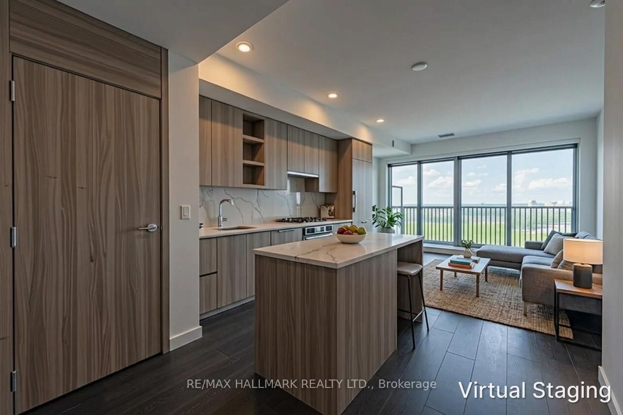 Property Photo: 18 Esther Shiner Boulevard 3105 ON M2K 0J7