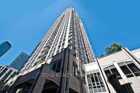Property Photo:  763 Bay Street 4703  ON M5G 2R3 