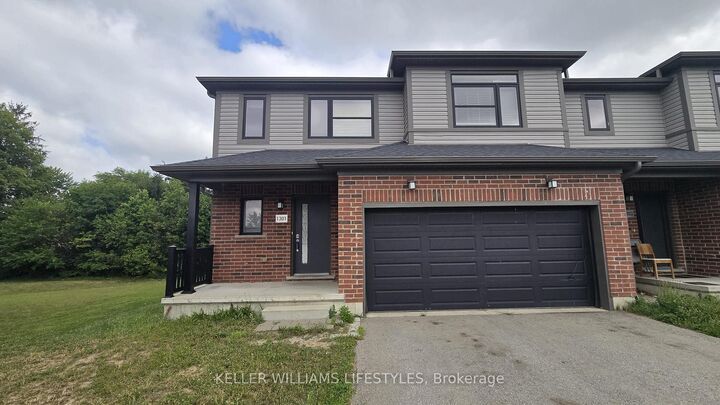 Property Photo:  1301 Michael Circle  ON N5V 0B8 