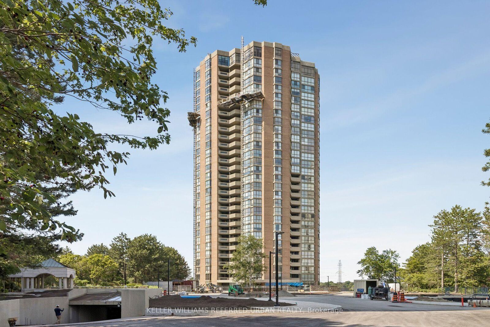 Property Photo:  85 Skymark Drive 2103  ON M2H 3P2 