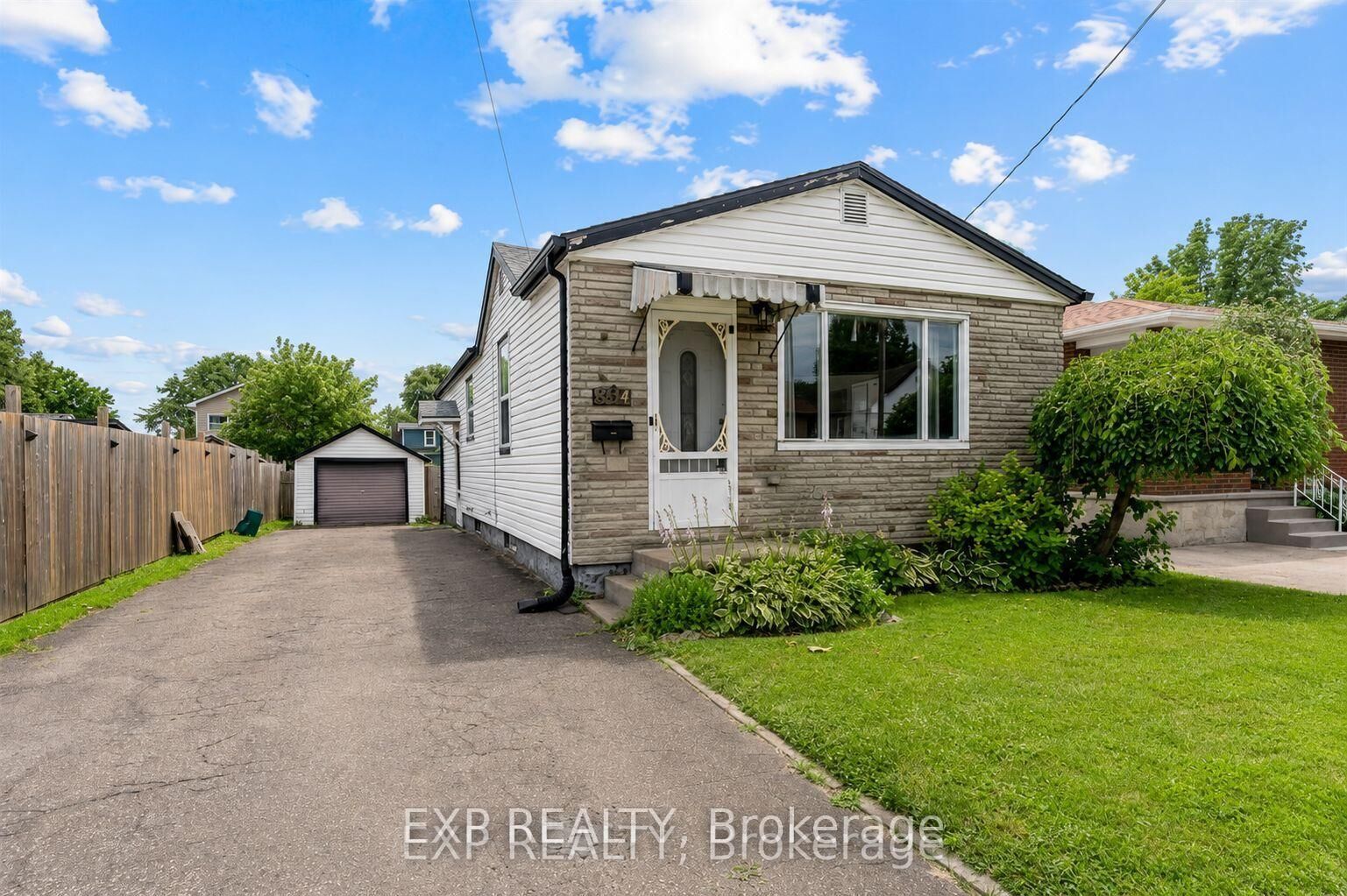 Property Photo: 6344 Ash Street ON L2G 2H5