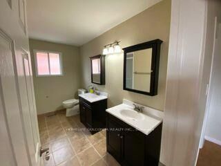 Property Photo:  38 Keffer Circle  ON L3X 1R7 