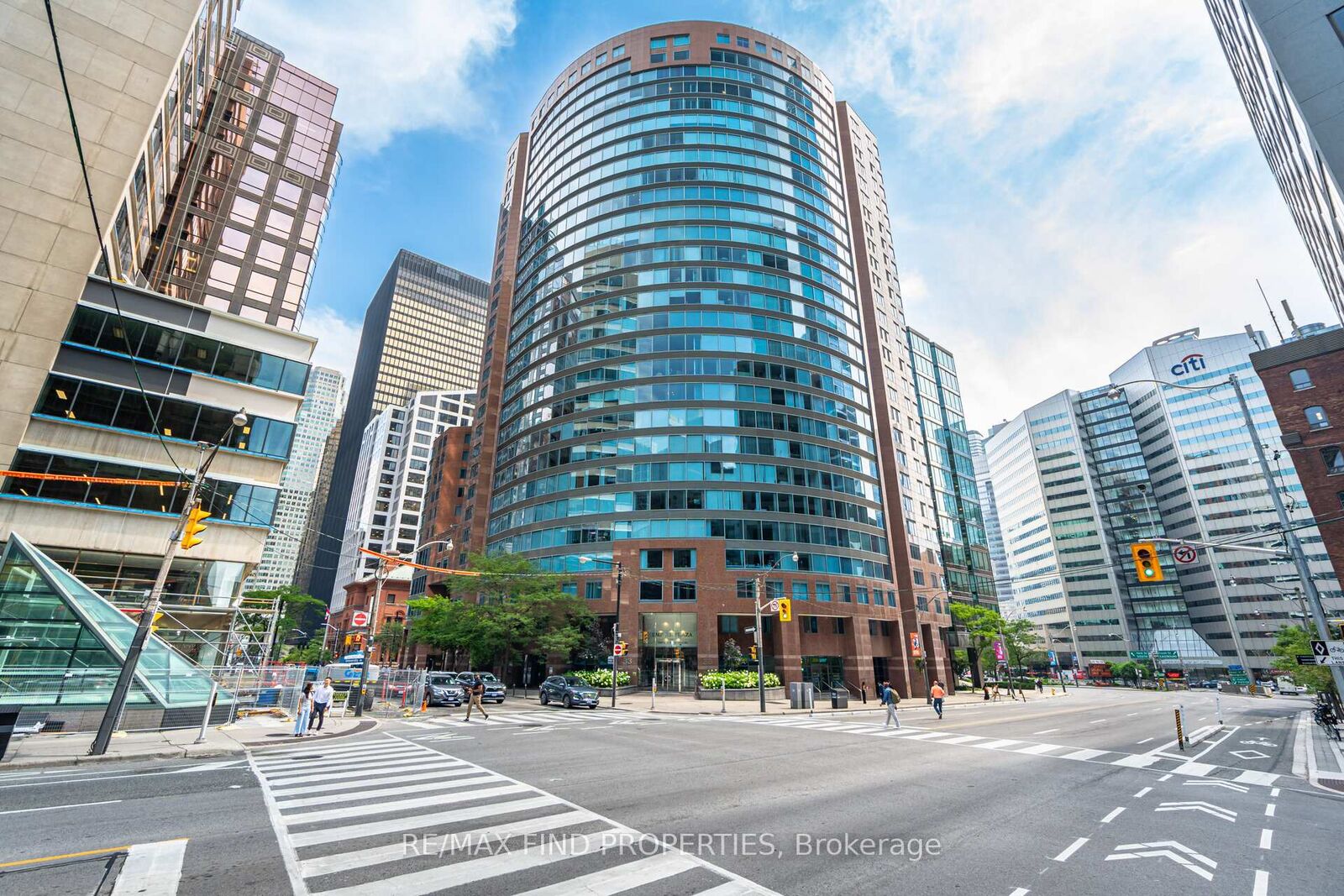 Property Photo: 33 University Avenue 1203 ON M5J 2S7