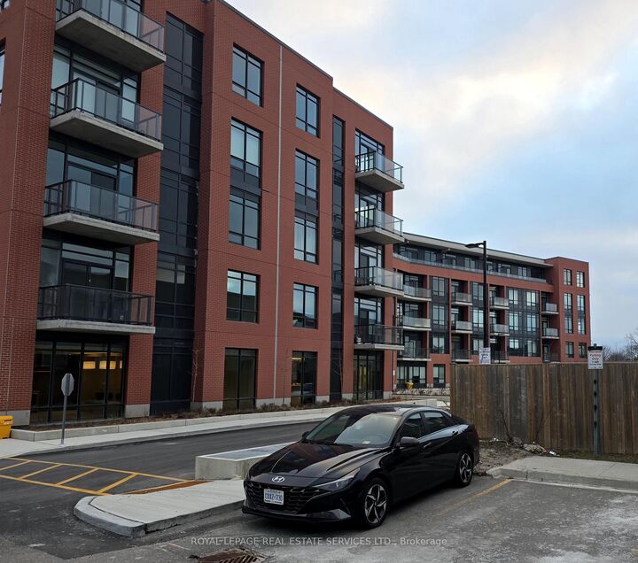 Property Photo:  1010 Dundas Street E 518  ON L1N 2K2 