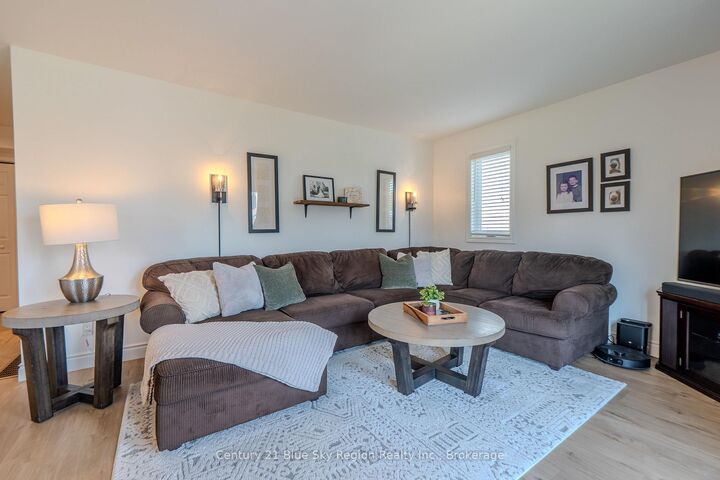 Property Photo:  354 Elmwood Avenue  ON P1B 9N4 