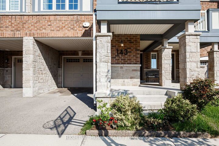 Property Photo: 143 Toucan Trail ON L6H 0Y2