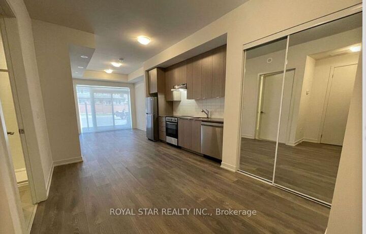 Property Photo: 58 Sky Harbour Drive 116 ON L6Y 6J1