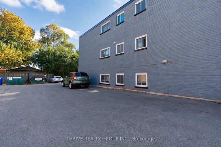 Property Photo: 153 Godfrey Drive 9 ON N5V 2E8