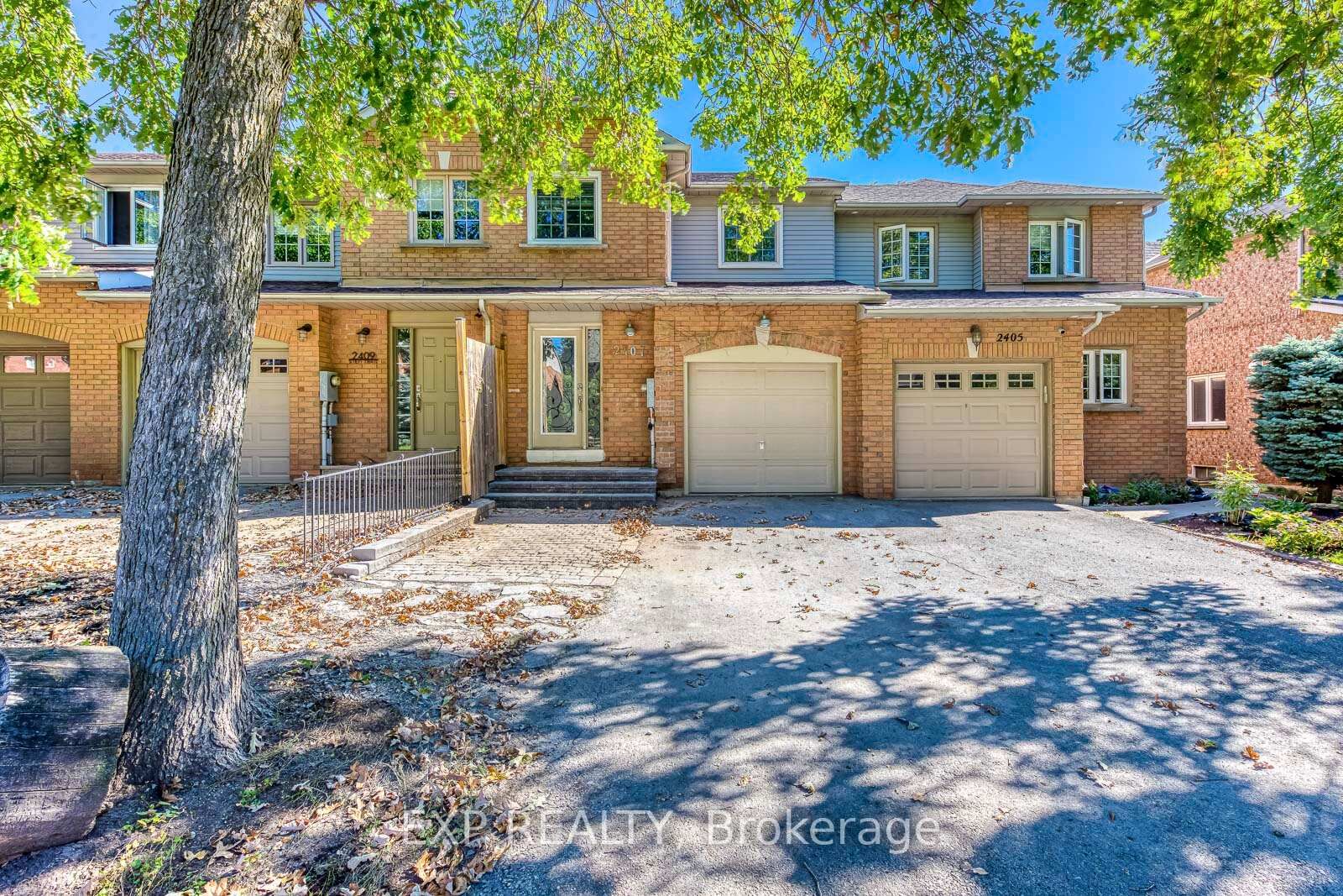 Property Photo: 2407 Stefi Trail ON L6H 5Y5