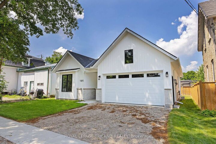 Property Photo: 189 Catherine Street ON N0M 2K0