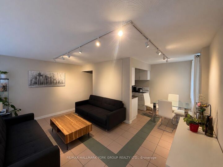 Property Photo:  105 Raglan Avenue 101  ON M6C 2K7 