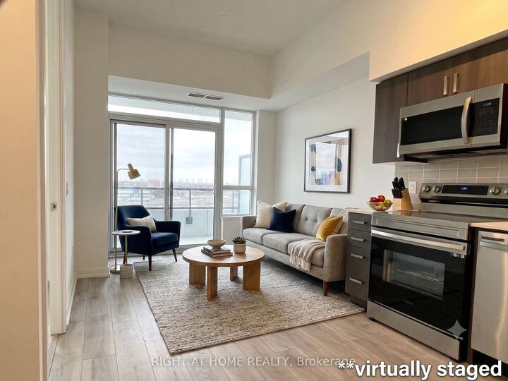 Property Photo: 1455 Celebration Drive 707 ON L1W 1L8