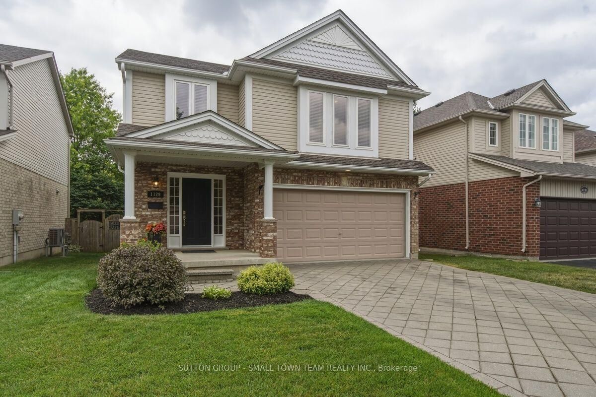 Property Photo:  1129 South Wenige Drive  ON N5X 4G5 