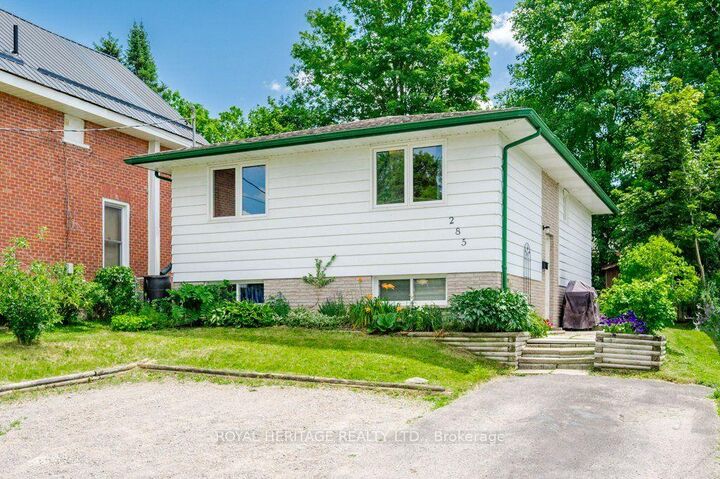 Property Photo:  285 Euclid Avenue  ON K9H 1M5 