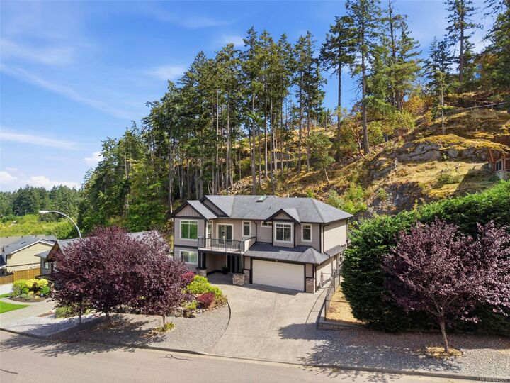 Property Photo: 473 Nottingham Dr BC V9T 0C2