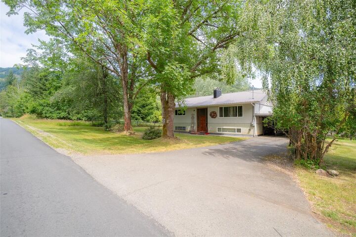 6767 Cypress Blvd — photo 1