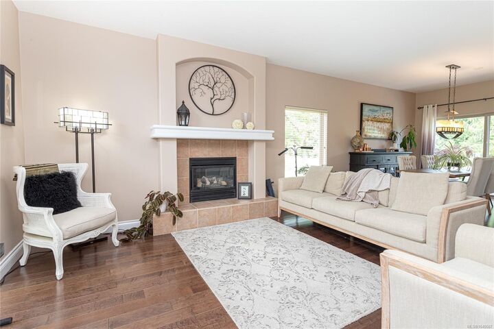 Property Photo:  1191 Rosemount Close  BC V9P 2W3 