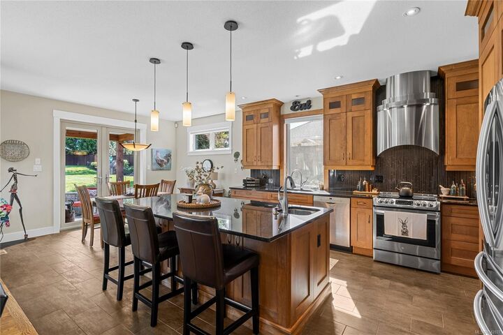 Property Photo: 1520 Stone Lake Dr BC V9P 9M6