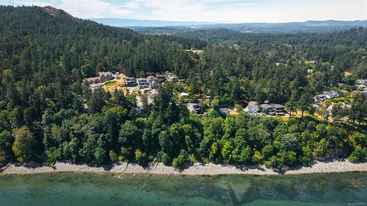 Property Photo:  4569 Cordova Bay Rd  BC V8X 3V6 