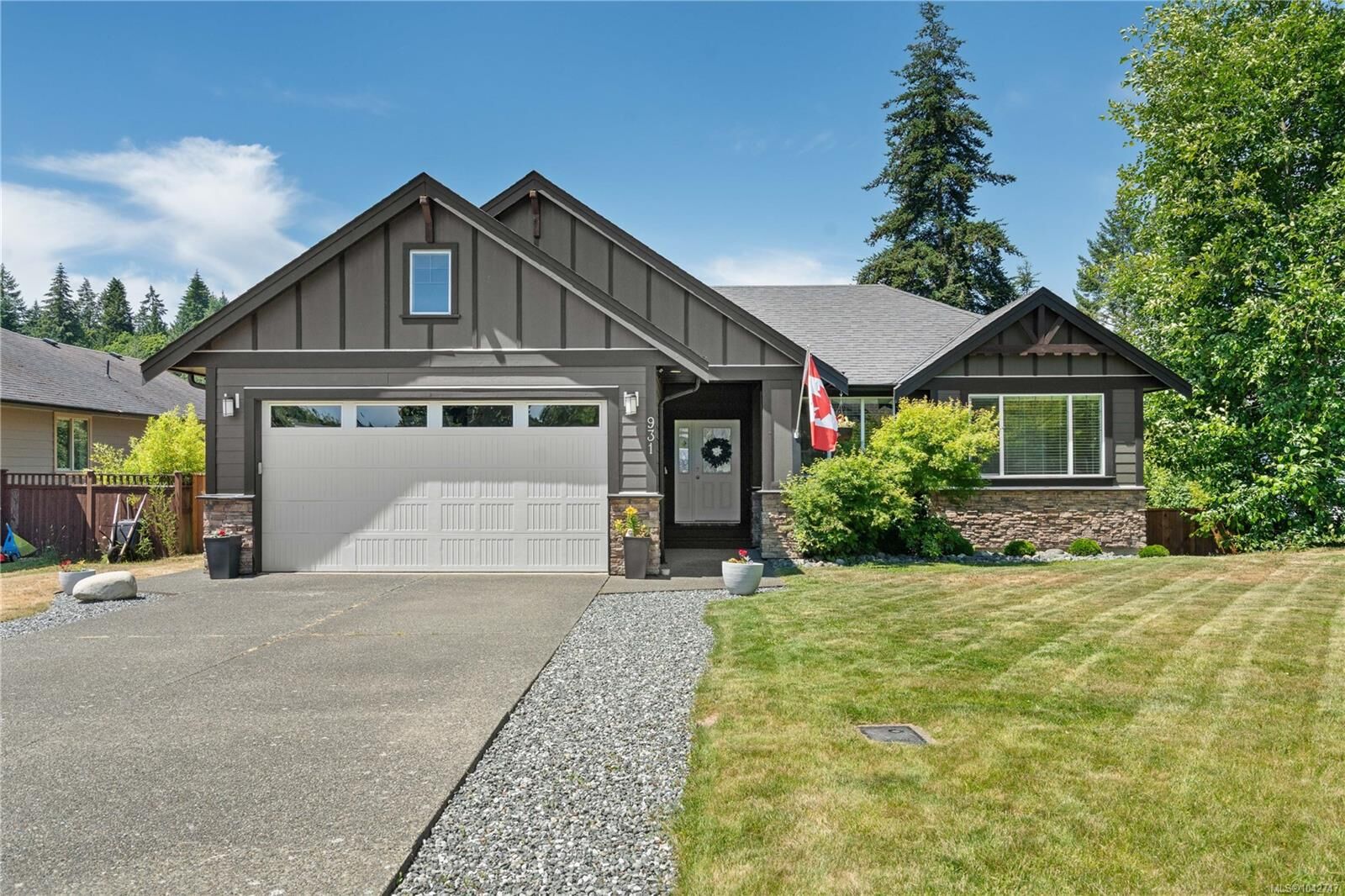Property Photo:  931 Deloume Rd  BC V0R 2P1 