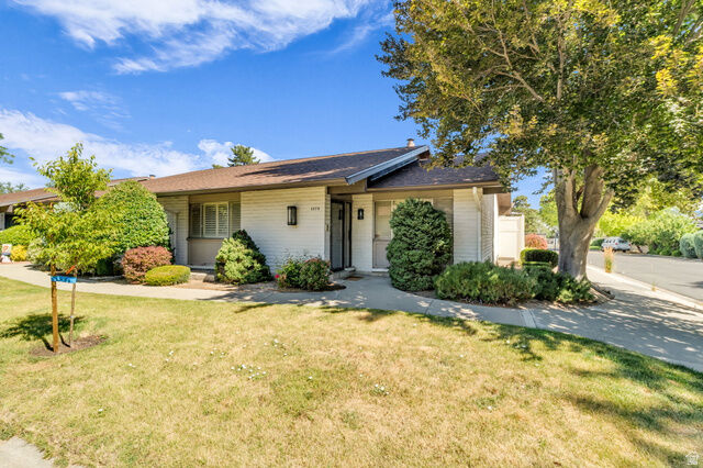 Property Photo: 1579 E 5975 S UT 84121