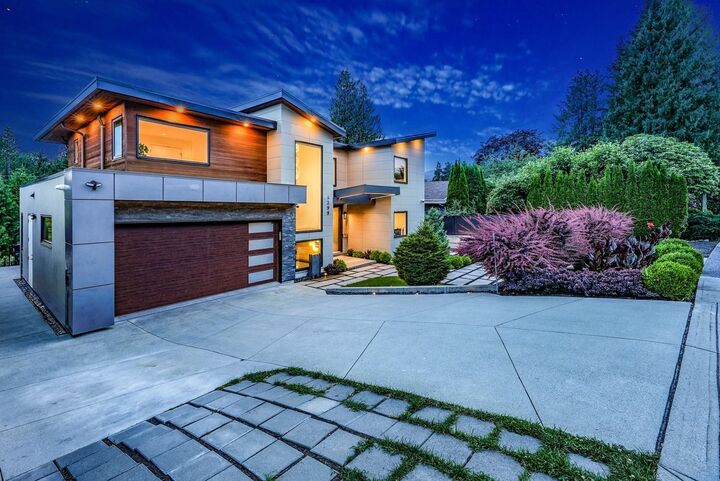 4399 Highland Boulevard — photo 1