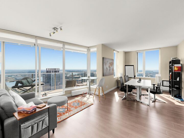488 SW Marine Drive 3702 — photo 1