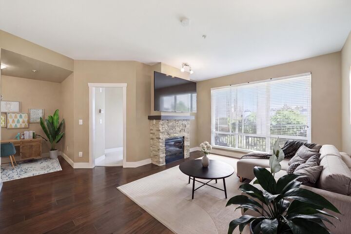 Property Photo: 3192 Gladwin Road 218 BC V2T 6M9