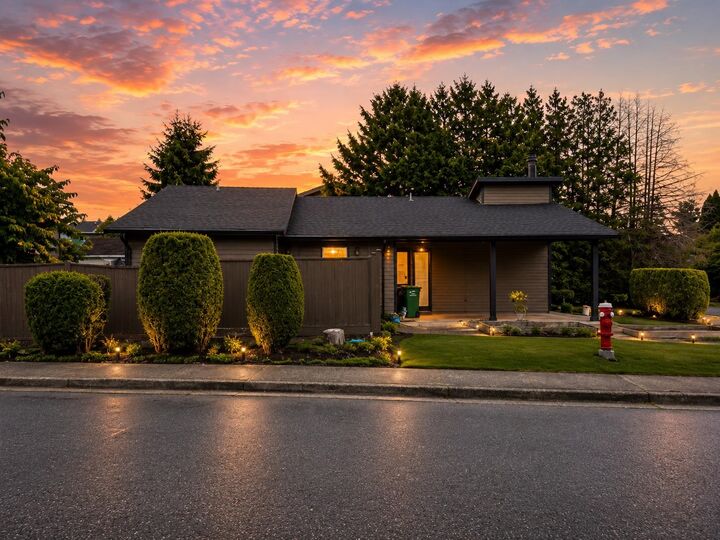 Property Photo: 11437 Kingcome Avenue BC V7A 4T5