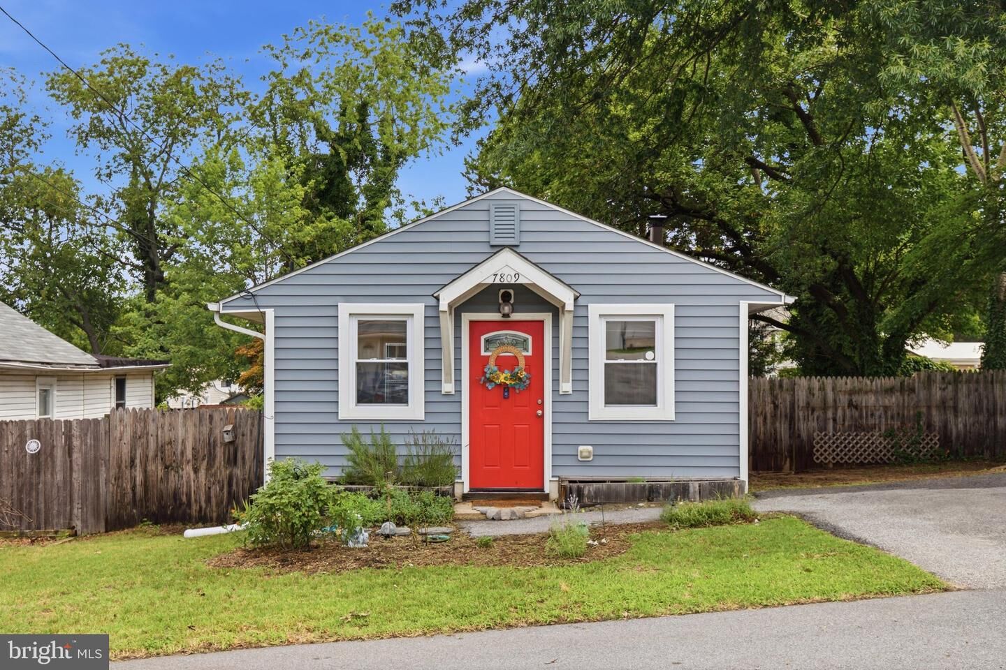 Property Photo: 7809 Bridge MD 21226