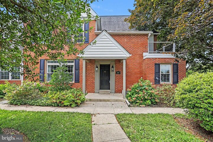 Property Photo: 3110-3112 E Fifth Avenue PA 17402
