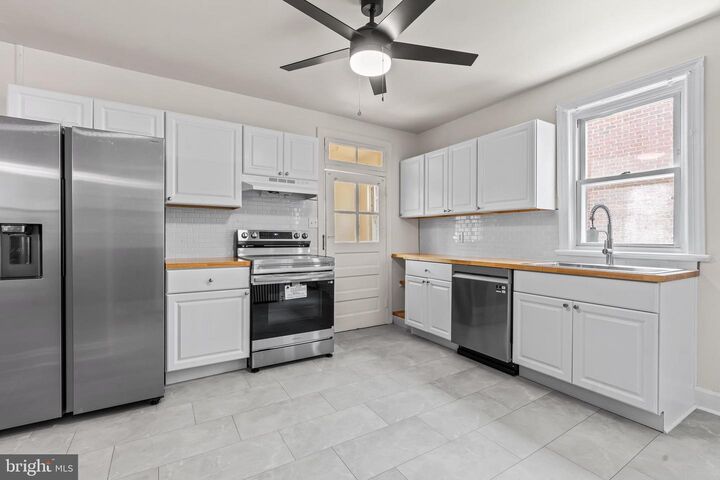 Property Photo: 602 Guilford Avenue MD 21740