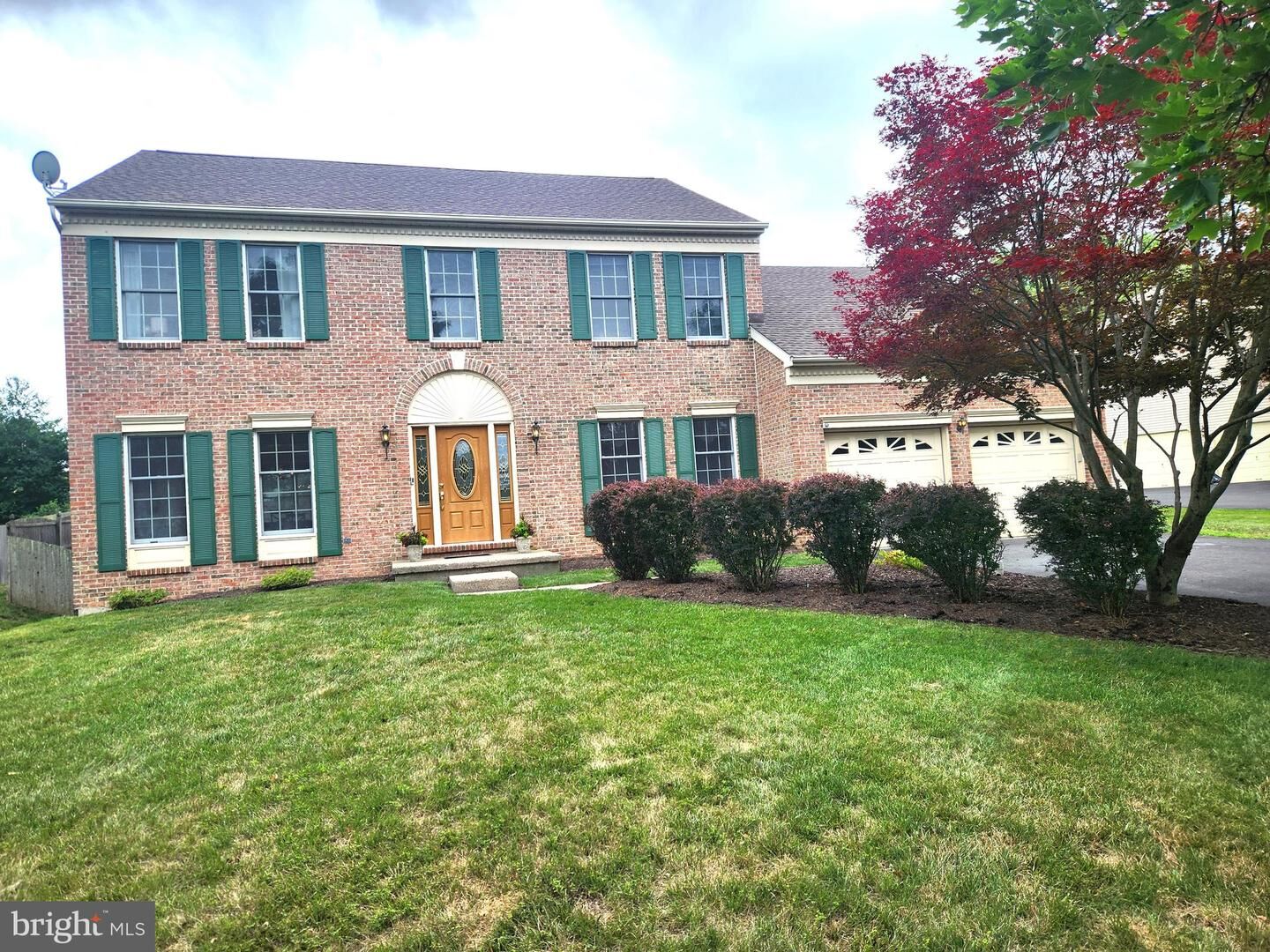 Property Photo: 947 Countess Drive PA 19067