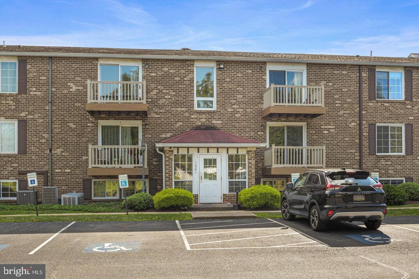 Property Photo: 1001 Nanroc Drive 33 PA 17055