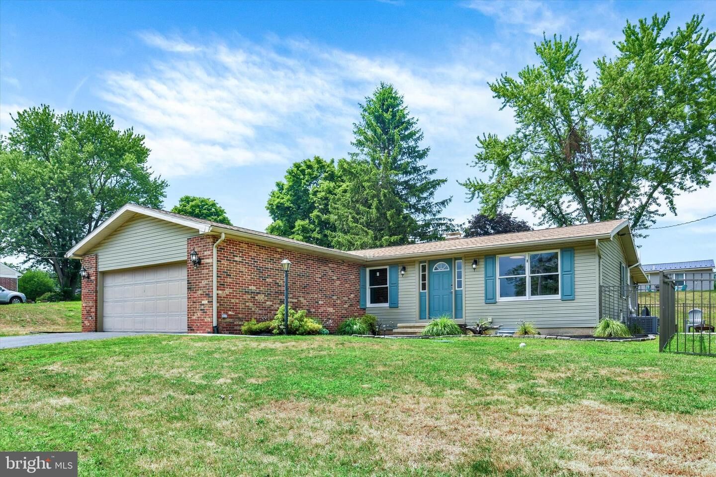 Property Photo:  120 Denison Drive  PA 17018 