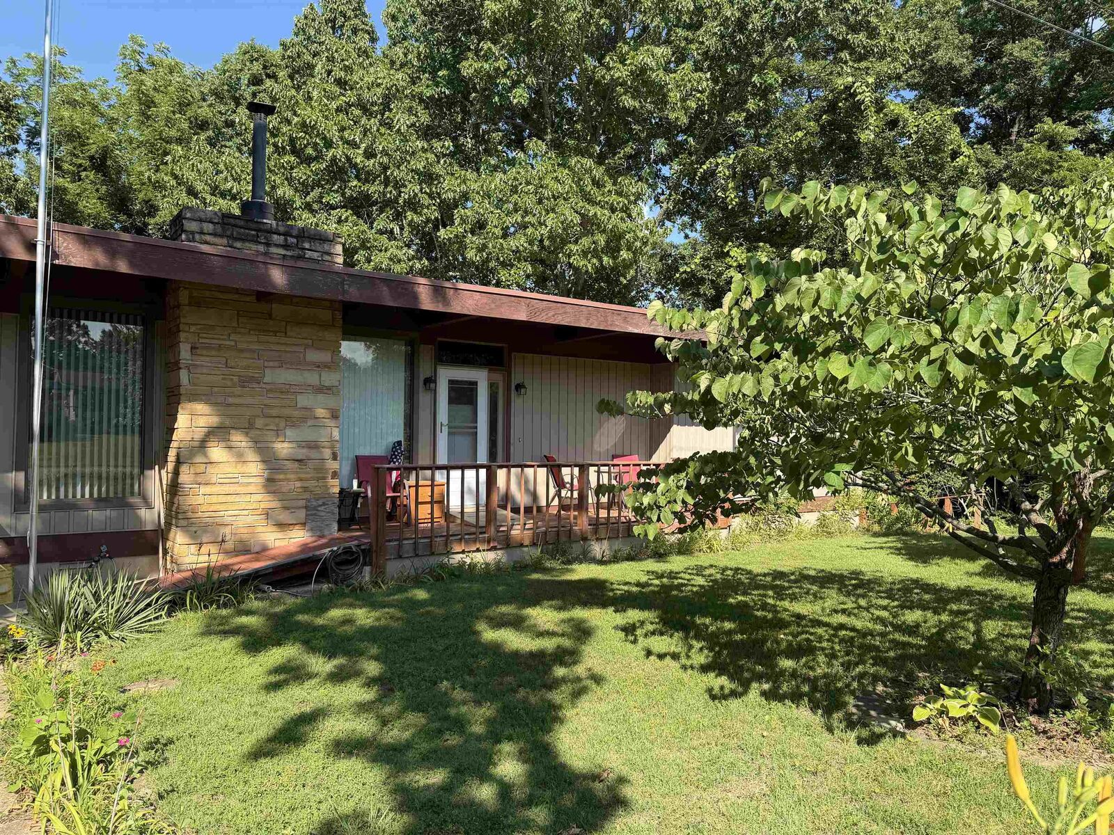 Property Photo: 325 Wayne Drive AR 72641