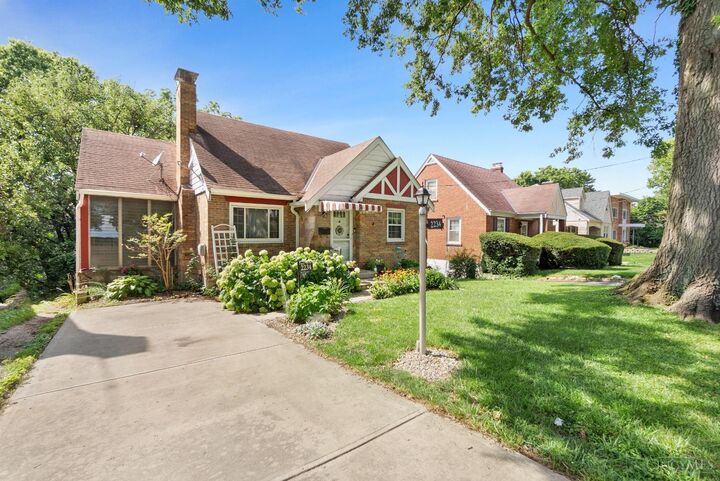 Property Photo: 2234 W North Bend Road OH 45239