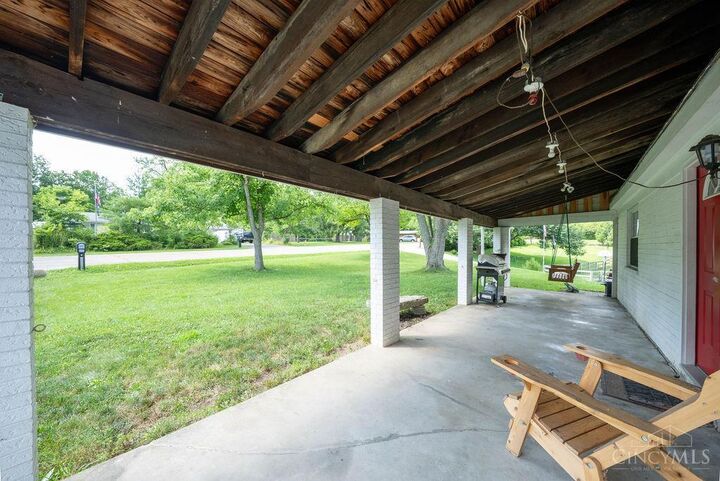 Property Photo: 3036 Fiddlers Green Road OH 45248