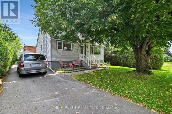 Property Photo: 484 Mutual Street ON K1K 1C8