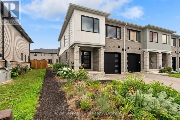 Property Photo: 19 Trailside Drive ON N4X 0C1