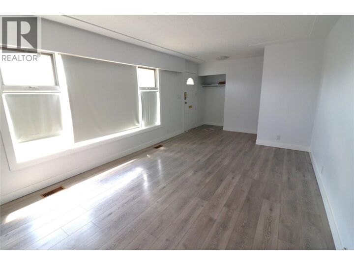 Property Photo: 765 Barrie Drive BC V2B 3X8