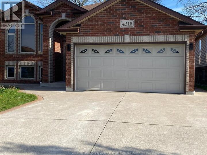 Property Photo:  4518 Helsinki Crescent  ON N9G 0A6 