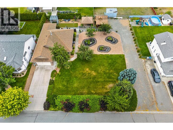 671 McCurrach Place — photo 1