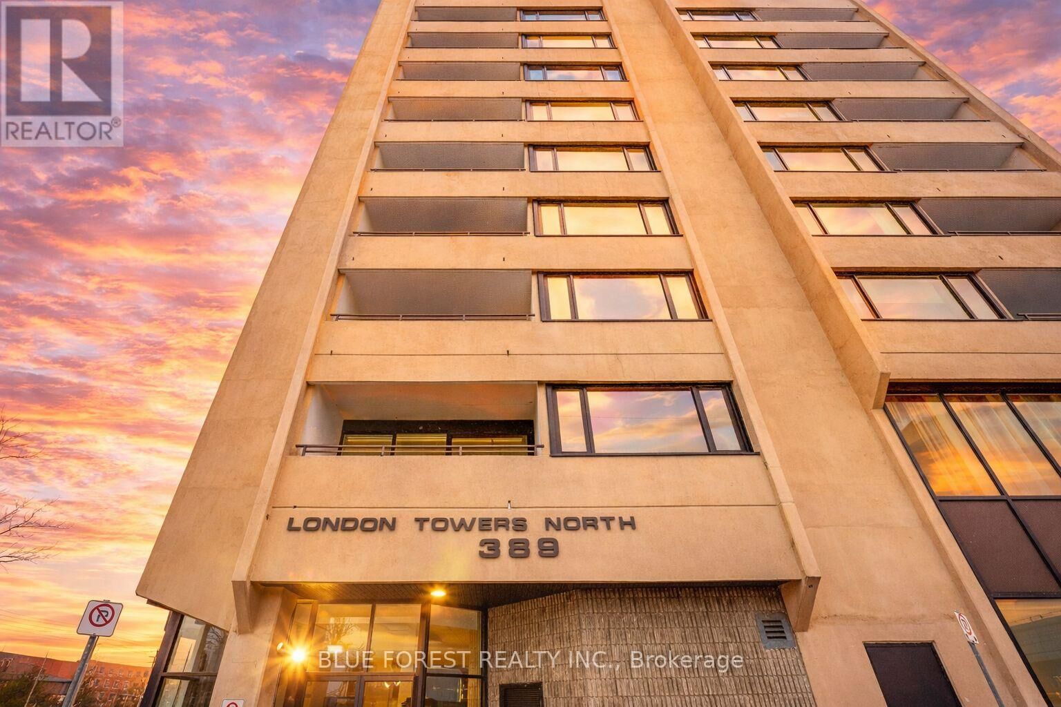 Property Photo:  389 Dundas Street West 1705  ON N6B 3L5 
