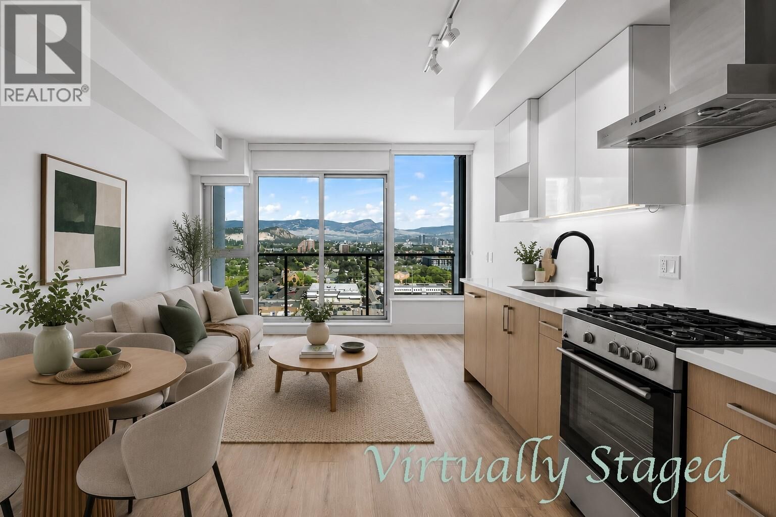 Property Photo: 1588 Ellis Street 1905 BC V1Y 8L1