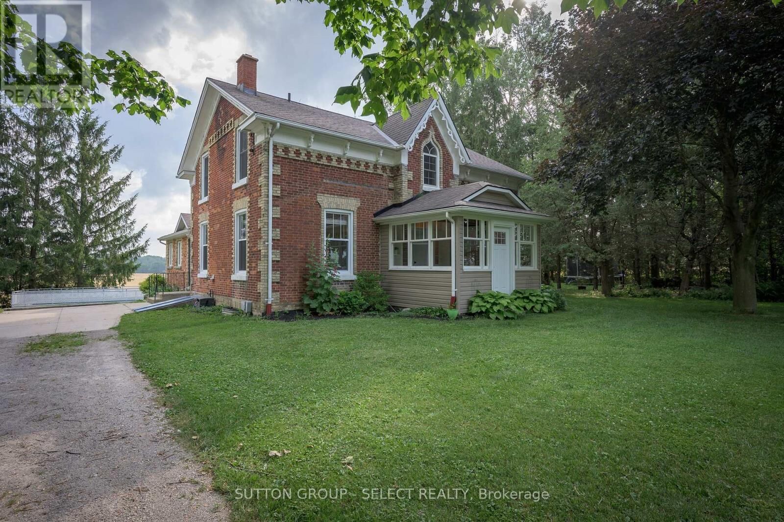 Property Photo:  5382 Line 10  ON N4X 1C4 